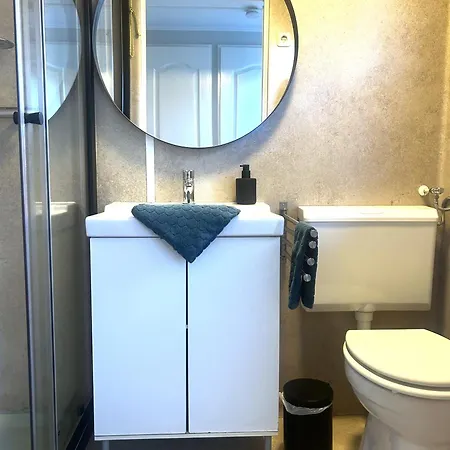 Boshuisje Met Airco! 2 Slk 3 Bedden Chalet Oisterwijk