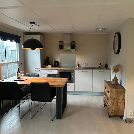 Boshuisje Met Airco! 2 Slk 3 Bedden * Oisterwijk